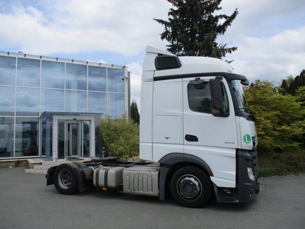 Mercedes-Benz 1845 Actros EURO 6 MEGA/lowdeck - Тягач: фото 3 Mercedes-Benz 1845 Actros EURO 6 MEGA/lowdeck - Тягач: фото 3