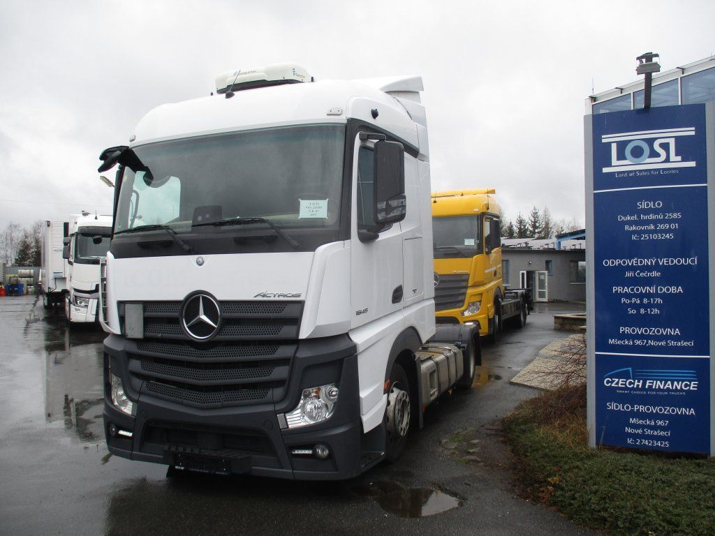 Mercedes-Benz 1845 Actros EURO 6 MEGA/lowdeck - Тягач: фото 1 Mercedes-Benz 1845 Actros EURO 6 MEGA/lowdeck - Тягач: фото 1