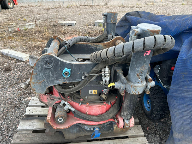 ROTOTILT R8 - Навесное оборудование для Строительной техники: фото 3 ROTOTILT R8 - Навесное оборудование для Строительной техники: фото 3