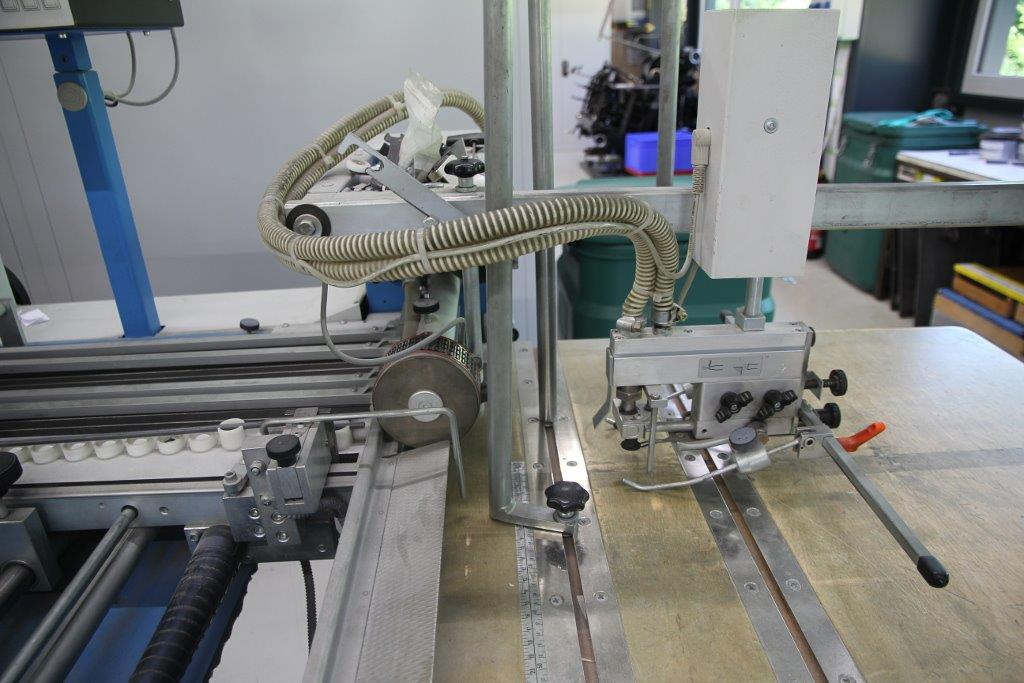 GUK K 49-4-F4 combination folding machine - Фальцовщик: фото 3 GUK K 49-4-F4 combination folding machine - Фальцовщик: фото 3