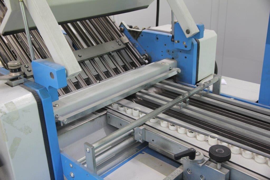 GUK K 49-4-F4 combination folding machine - Фальцовщик: фото 4 GUK K 49-4-F4 combination folding machine - Фальцовщик: фото 4