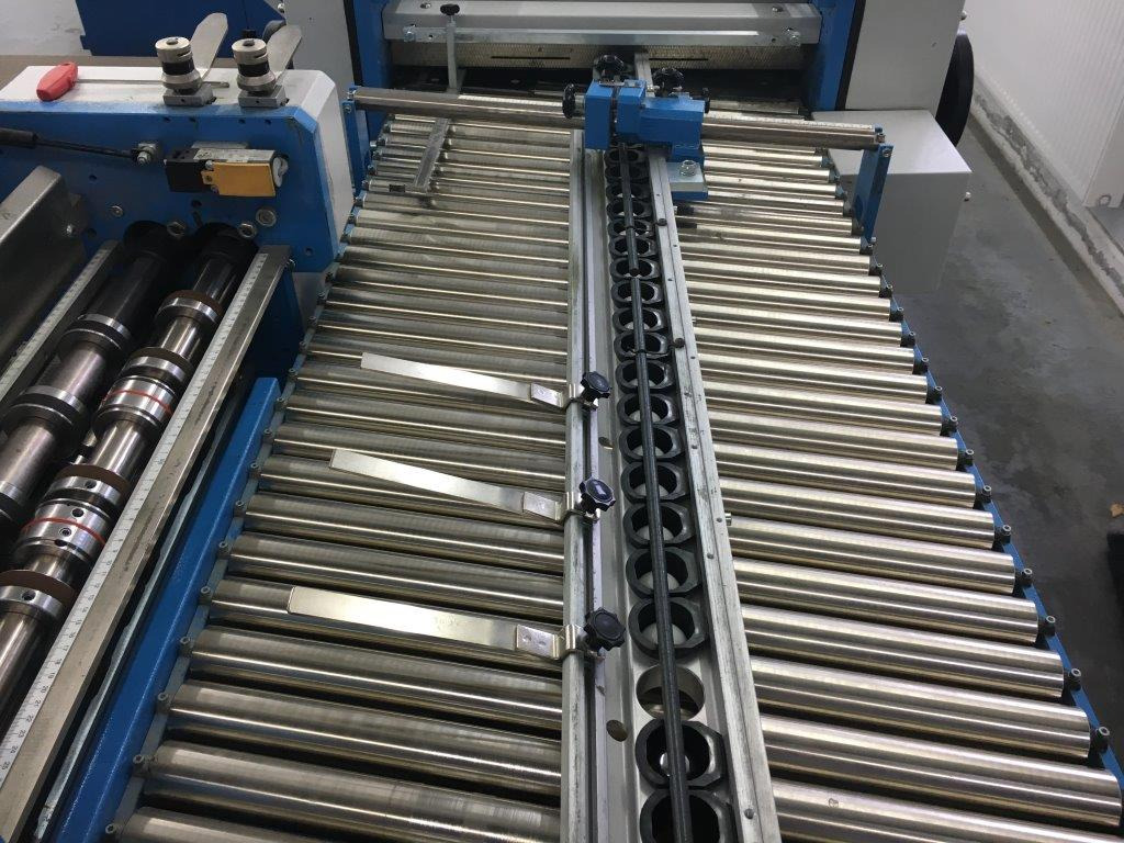 Переплетная машина GUK SM 50-2 cutting machine with feeder: фото 7 Переплетная машина GUK SM 50-2 cutting machine with feeder: фото 7