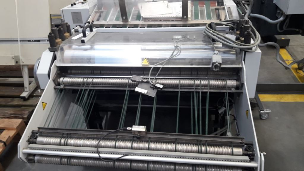 Vertical stack delivery with compression station Heidelberg Stahlfolder VSA 86 H - Фальцовщик: фото 2 Vertical stack delivery with compression station Heidelberg Stahlfolder VSA 86 H - Фальцовщик: фото 2