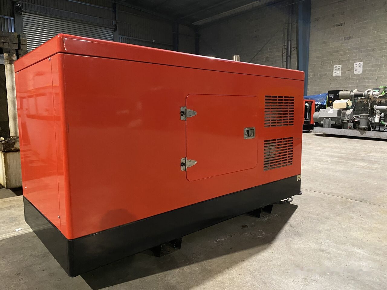 Genelec 45 kVa diesel - Электрогенератор: фото 2 Genelec 45 kVa diesel - Электрогенератор: фото 2