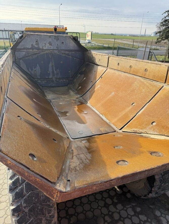 Bell B25D - Сочленённый самосвал: фото 2 Bell B25D - Сочленённый самосвал: фото 2