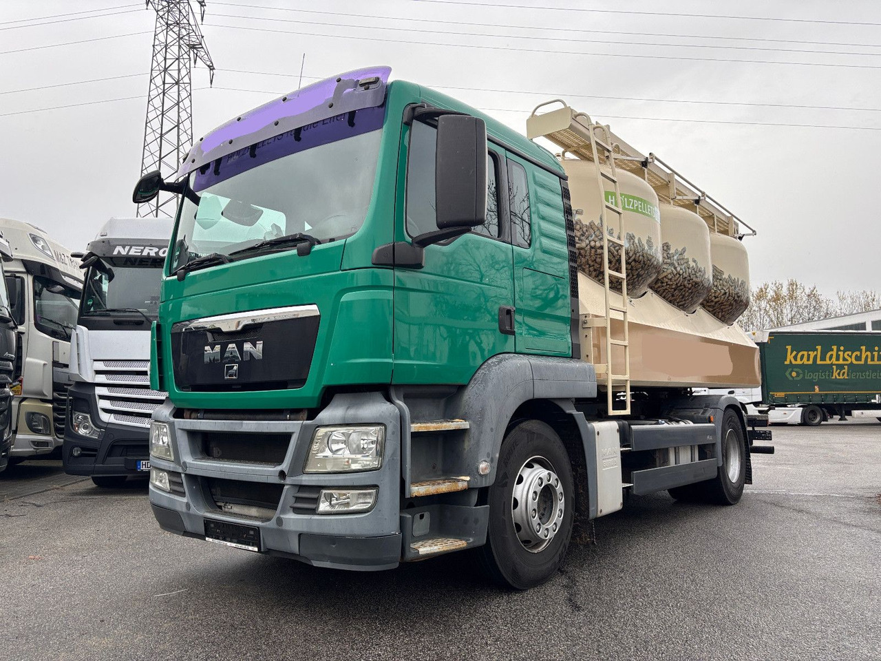 MAN TGS 18.440 Silo/Waage/Kompressor/40m Schlauch - Грузовик-цистерна: фото 3 MAN TGS 18.440 Silo/Waage/Kompressor/40m Schlauch - Грузовик-цистерна: фото 3