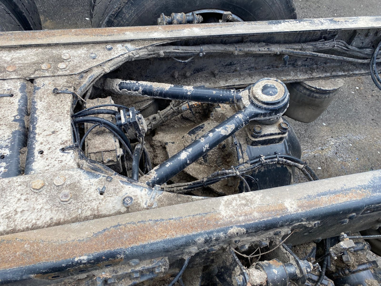 Грузовик-шасси MAN TGX 26.580 Verbrannt 6x4: фото 7 Грузовик-шасси MAN TGX 26.580 Verbrannt 6x4: фото 7