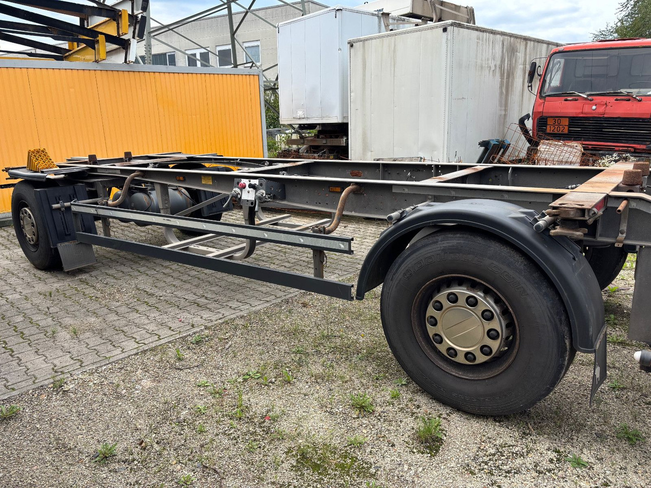 Schmitz Cargobull AWF 18 Containeraufbau/VERZINKT/Scheibe - Прицеп-контейнеровоз/ Сменный кузов: фото 2 Schmitz Cargobull AWF 18 Containeraufbau/VERZINKT/Scheibe - Прицеп-контейнеровоз/ Сменный кузов: фото 2