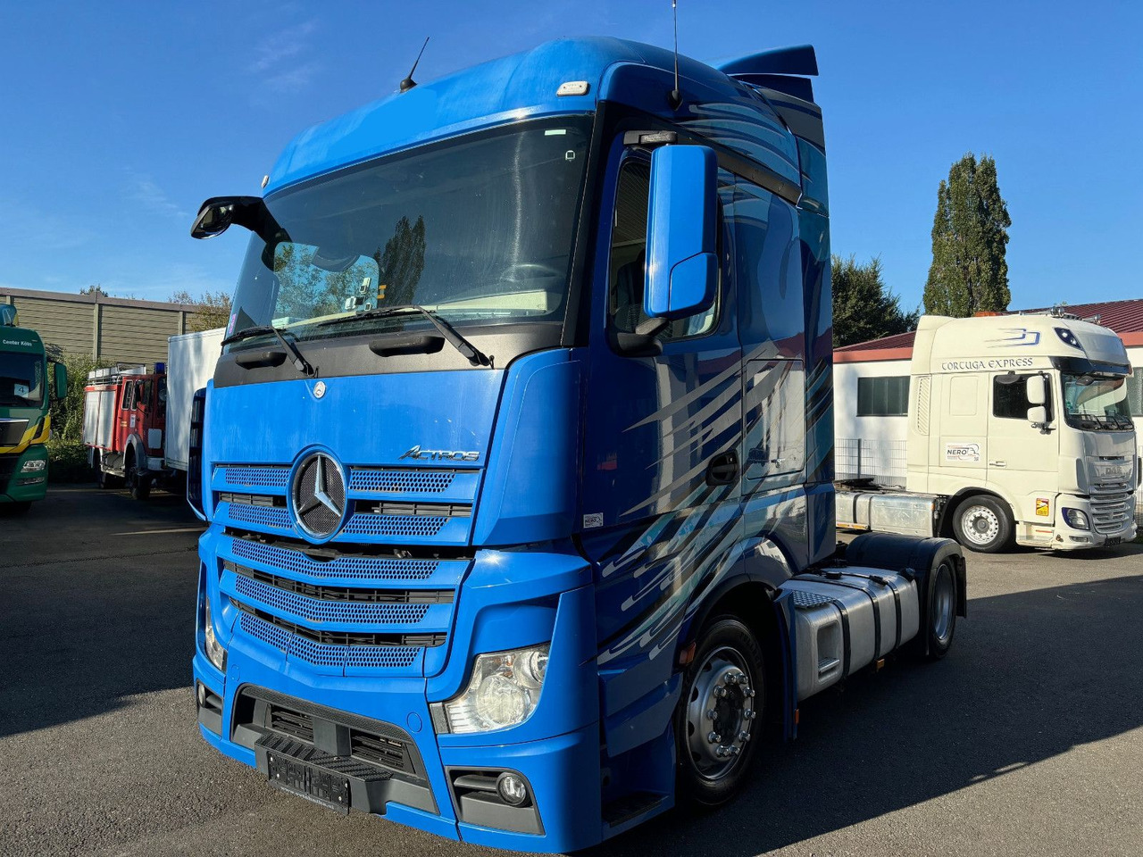Mercedes-Benz 1836 Mercedes-Benz 1836 - Тягач: фото 2 Mercedes-Benz 1836 Mercedes-Benz 1836 - Тягач: фото 2
