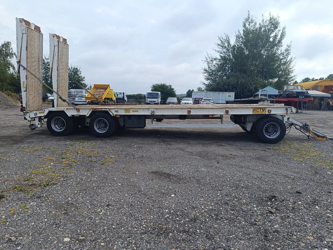 ACTM 3 osie 8m x 2,55 m lad 25 T - Низкорамный прицеп: фото 2 ACTM 3 osie 8m x 2,55 m lad 25 T - Низкорамный прицеп: фото 2