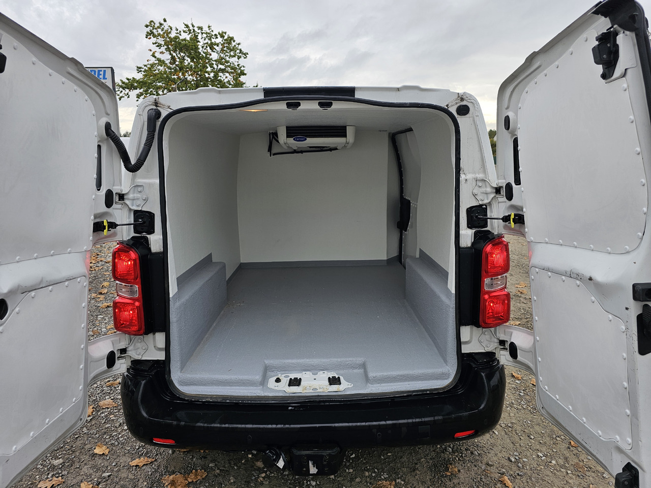 Фургон-рефрижератор Citroen JUMPY CHLODNIA MROZNIA CARRIER+230V KLIMA  NAVI EURO6 [ Copy ] [ Copy ] [ Copy ]: фото 1