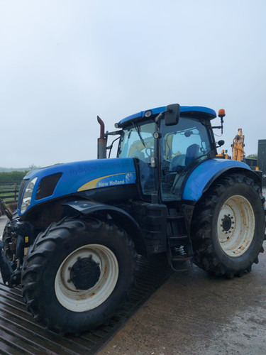 2011 New Holland T7040 - Трактор: фото 3 2011 New Holland T7040 - Трактор: фото 3
