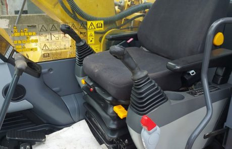 KOMATSU PC240LC-8 - Гусеничный экскаватор: фото 4 KOMATSU PC240LC-8 - Гусеничный экскаватор: фото 4