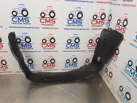 Claas Arion 640-610, Ares 697-617 Front Grille 7700069769 - Решётка радиатора: фото 4 Claas Arion 640-610, Ares 697-617 Front Grille 7700069769 - Решётка радиатора: фото 4