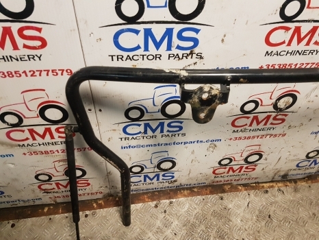 Claas Arion 640, Axion 600, 960, 900 Rear Window Support 0021523362, 0021620340 - Стекло и запчасти для Тракторов: фото 2 Claas Arion 640, Axion 600, 960, 900 Rear Window Support 0021523362, 0021620340 - Стекло и запчасти для Тракторов: фото 2