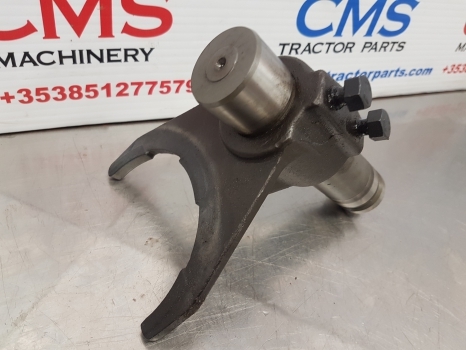 Fendt 818, 712, 820, Pto Shift Fork Assy 716151220421, 716151220440 - Трансмиссия: фото 4 Fendt 818, 712, 820, Pto Shift Fork Assy 716151220421, 716151220440 - Трансмиссия: фото 4