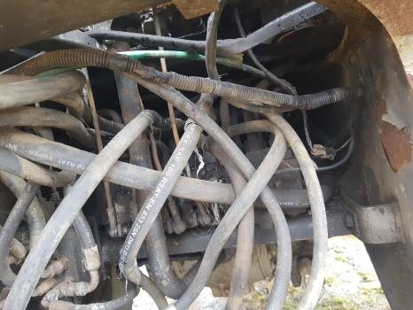 Fermec 860 Backhoe Hydraulic Control Valve Control Valve - Гидравлика: фото 3 Fermec 860 Backhoe Hydraulic Control Valve Control Valve - Гидравлика: фото 3