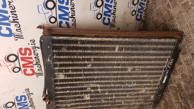 Fiat F Series F130, F140, F120, F115 Conditioning Condenser Radiator 5155716 - Конденсатор для Тракторов: фото 4 Fiat F Series F130, F140, F120, F115 Conditioning Condenser Radiator 5155716 - Конденсатор для Тракторов: фото 4