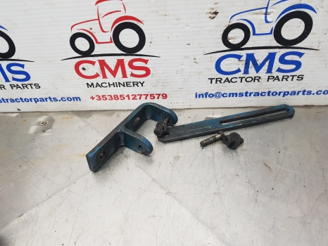 Ford 2810, 4610, 4600 Alternator Bracket Kit D3nn10239a, 81837759 - Генератор для Сельскохозяйственной техники: фото 5 Ford 2810, 4610, 4600 Alternator Bracket Kit D3nn10239a, 81837759 - Генератор для Сельскохозяйственной техники: фото 5