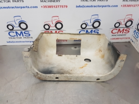 Ford 4600, 2600, 3700, 5600, Cover Panel D8nn2k502aa, D5nn2k502d, 83923988 - Кабина и интерьер для Тракторов: фото 3 Ford 4600, 2600, 3700, 5600, Cover Panel D8nn2k502aa, D5nn2k502d, 83923988 - Кабина и интерьер для Тракторов: фото 3