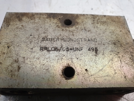 Ford 555 Hydraulic Check Valve 81873170 , Sauer-sundstrand Rpl06/c5-unf 495 - Гидравлический клапан для Тракторов: фото 2 Ford 555 Hydraulic Check Valve 81873170 , Sauer-sundstrand Rpl06/c5-unf 495 - Гидравлический клапан для Тракторов: фото 2