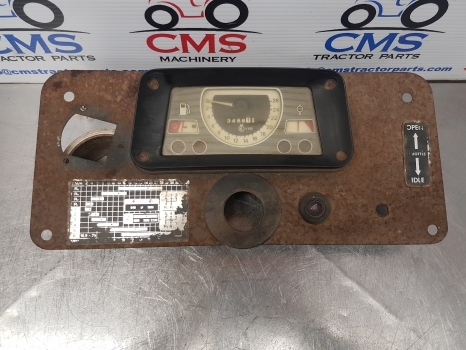 Ford Digger 10 Series, 555 Dashboard, Clock, Instrument Cluster D8nn10849ua - Приборная панель для Сельскохозяйственной техники: фото 3 Ford Digger 10 Series, 555 Dashboard, Clock, Instrument Cluster D8nn10849ua - Приборная панель для Сельскохозяйственной техники: фото 3
