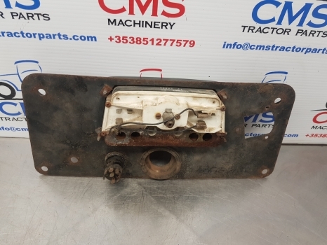 Ford Digger 10 Series, 555 Dashboard, Clock, Instrument Cluster D8nn10849ua - Приборная панель для Сельскохозяйственной техники: фото 4 Ford Digger 10 Series, 555 Dashboard, Clock, Instrument Cluster D8nn10849ua - Приборная панель для Сельскохозяйственной техники: фото 4