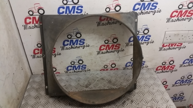 Ford Radiator Cowling D5nn8146, Please See The Description - Система охлаждения для Тракторов: фото 1 Ford Radiator Cowling D5nn8146, Please See The Description - Система охлаждения для Тракторов: фото 1