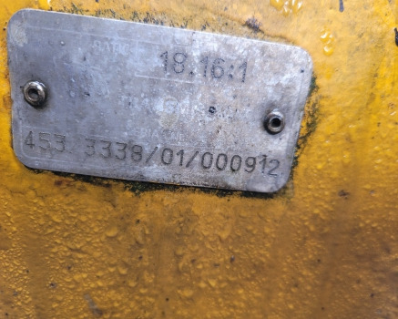 Jcb 533-105 Front Axle Housing Rhs Lhs 453/23001, 458/20667 - Передняя ось для Погрузочно-разгрузочной техники: фото 3 Jcb 533-105 Front Axle Housing Rhs Lhs 453/23001, 458/20667 - Передняя ось для Погрузочно-разгрузочной техники: фото 3