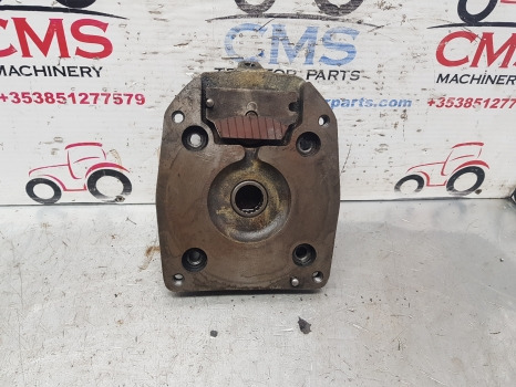 John Deere 3130, 3030, 3120, 2840 Pto Plate With Brake Pad T32090 - Тормозные колодки для Сельскохозяйственной техники: фото 1 John Deere 3130, 3030, 3120, 2840 Pto Plate With Brake Pad T32090 - Тормозные колодки для Сельскохозяйственной техники: фото 1