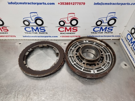 John Deere 7700, 6810, 7810, Clutch Housing Pack R96835, R120476, Re53257 - Сцепление и запчасти: фото 1 John Deere 7700, 6810, 7810, Clutch Housing Pack R96835, R120476, Re53257 - Сцепление и запчасти: фото 1