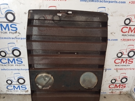 Massey Ferguson 690, 698, 699, 265, 275 Front Grille 682342m91, 1682950m91 - Решётка радиатора для Тракторов: фото 4 Massey Ferguson 690, 698, 699, 265, 275 Front Grille 682342m91, 1682950m91 - Решётка радиатора для Тракторов: фото 4