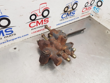New Holand Tl100, Tl, T4, T5, Fiat L, 35 Series, Fwd Valve Assy 5174902, 5166282 - Гидравлический насос: фото 3 New Holand Tl100, Tl, T4, T5, Fiat L, 35 Series, Fwd Valve Assy 5174902, 5166282 - Гидравлический насос: фото 3