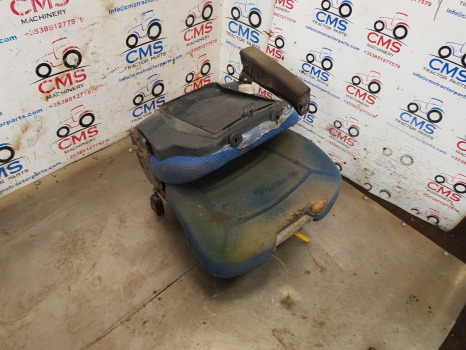 New Holland T7030, T7000, T7040, T7050, Driver Seat Assy Parts Only 87646744 - Сиденье для Сельскохозяйственной техники: фото 2 New Holland T7030, T7000, T7040, T7050, Driver Seat Assy Parts Only 87646744 - Сиденье для Сельскохозяйственной техники: фото 2
