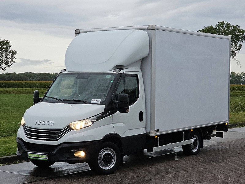 Iveco Daily 35S18 ac automaat EURO6 - Фургон с закрытым кузовом: фото 2 Iveco Daily 35S18 ac automaat EURO6 - Фургон с закрытым кузовом: фото 2