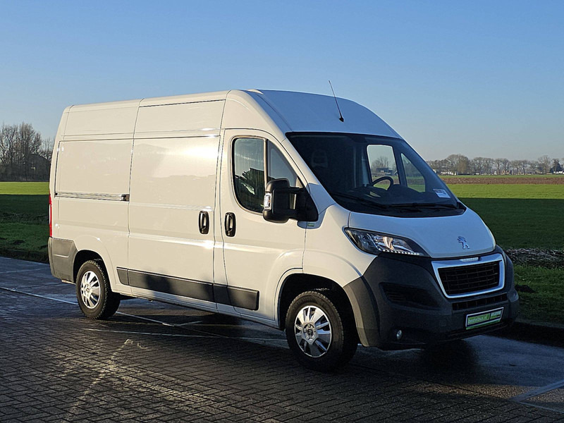 Peugeot Boxer 330 EURO6 - Легковой фургон: фото 4 Peugeot Boxer 330 EURO6 - Легковой фургон: фото 4
