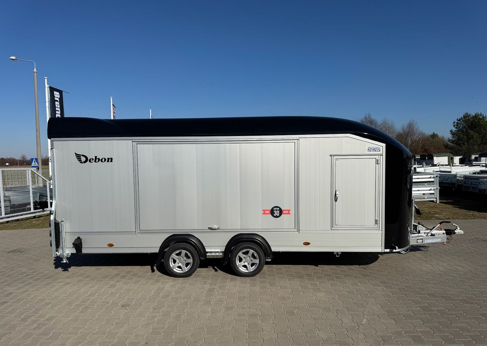 DEBON C2000 - zamknięta przyczepa do przewozu aut, 550 x 215 cm, 3500kg, felgi ALU, wciągarka elektryczna - Прицеп-автовоз: фото 3 DEBON C2000 - zamknięta przyczepa do przewozu aut, 550 x 215 cm, 3500kg, felgi ALU, wciągarka elektryczna - Прицеп-автовоз: фото 3