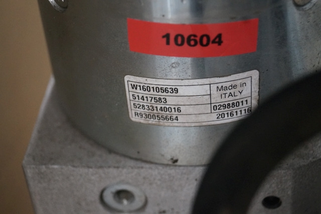 Jungheinrich 51417583 | Pumpmotor with tank and valve block 24V 2,2KW code R9320 - Гидравлический насос для Погрузочно-разгрузочной техники: фото 2 Jungheinrich 51417583 | Pumpmotor with tank and valve block 24V 2,2KW code R9320 - Гидравлический насос для Погрузочно-разгрузочной техники: фото 2