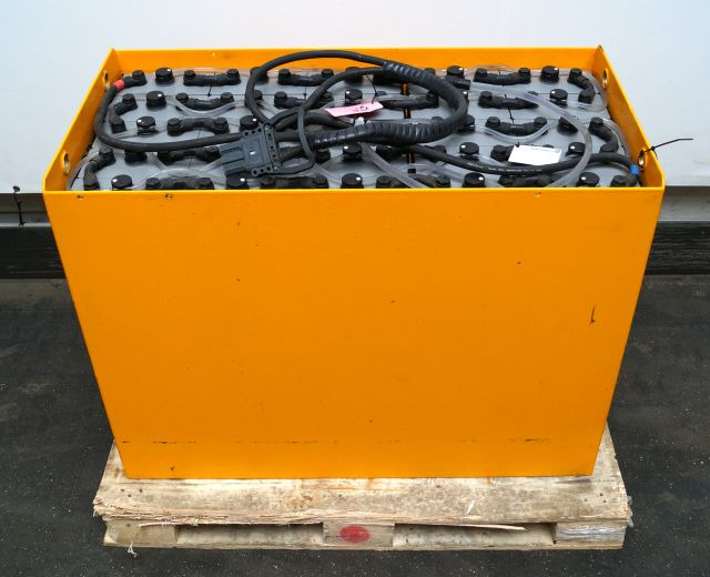 Jungheinrich unknown | Battery 48V775Ah 48 5PZS775 Year 2022 weight 1119 kg sn. - Аккумулятор для Погрузочно-разгрузочной техники: фото 1 Jungheinrich unknown | Battery 48V775Ah 48 5PZS775 Year 2022 weight 1119 kg sn. - Аккумулятор для Погрузочно-разгрузочной техники: фото 1