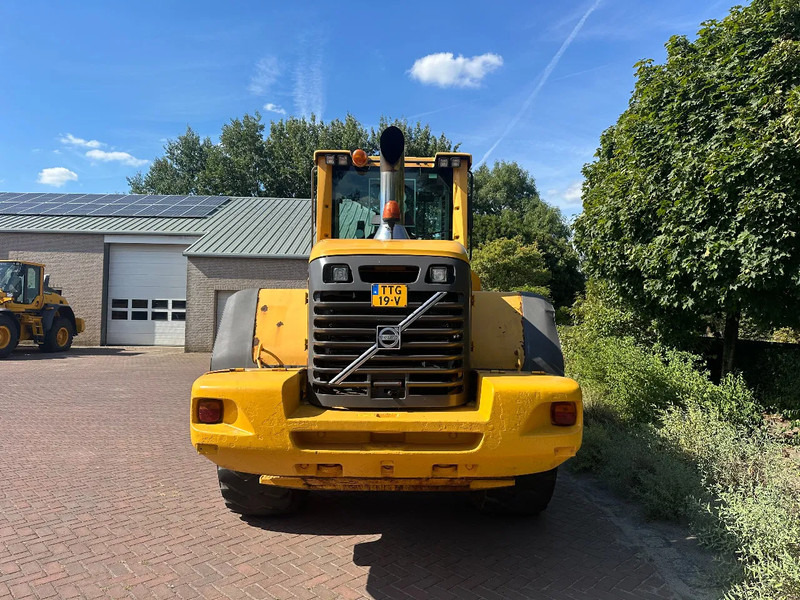 Volvo L120 F - Колёсный погрузчик: фото 3 Volvo L120 F - Колёсный погрузчик: фото 3