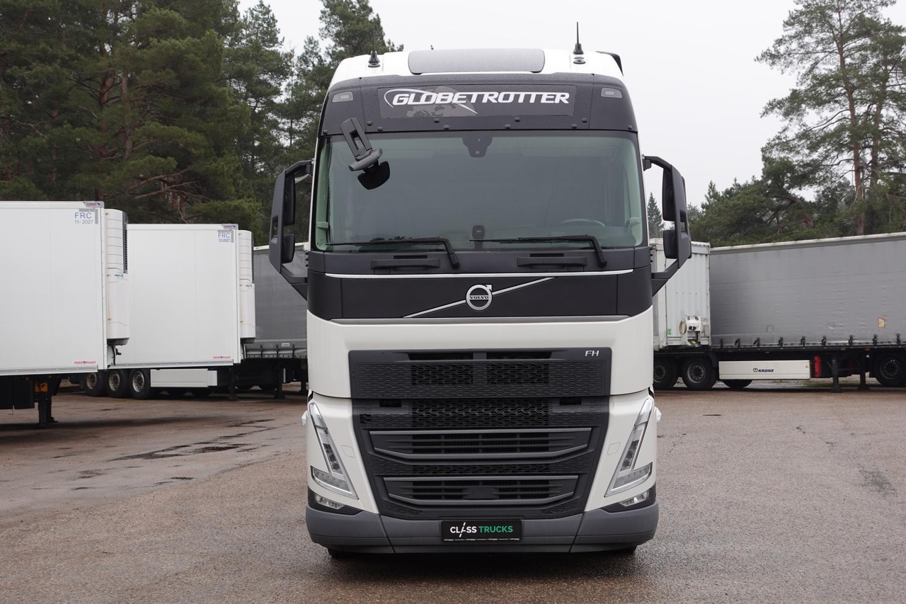 Volvo FH 460 Globetrotter XL i-Save I-ParkCool - Тягач: фото 2 Volvo FH 460 Globetrotter XL i-Save I-ParkCool - Тягач: фото 2