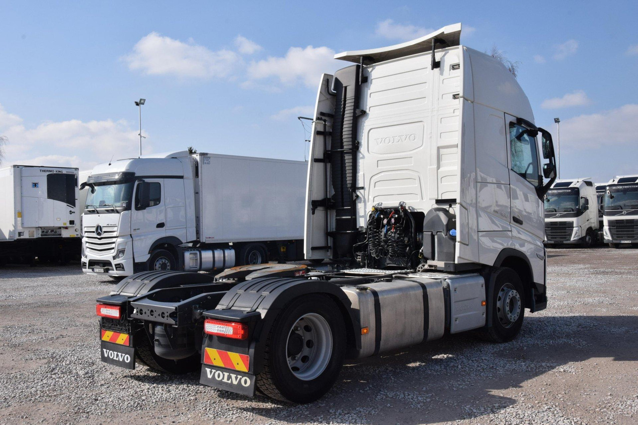 Volvo FH 460 Globetrotter XL i-Save - Тягач: фото 4 Volvo FH 460 Globetrotter XL i-Save - Тягач: фото 4