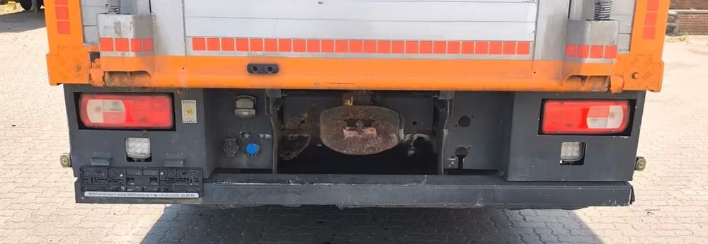 Грузовик для перевозки животных DAF CF 400 Menke Einstock | Transport zwierząt jednopoziomowy | 2 kratownice do bydła| Retarder | Euro 6: фото 15 Грузовик для перевозки животных DAF CF 400 Menke Einstock | Transport zwierząt jednopoziomowy | 2 kratownice do bydła| Retarder | Euro 6: фото 15