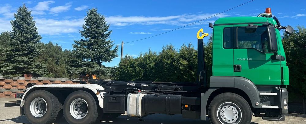 MAN TGS 26.440 | Hakowiec Meiller-Kipper | 6x4 - dwie osie napędowe | 440 KM | przód resor, tył pneumatyczne |Belka ostrzegawcza (koguty) - Крюковой мультилифт: фото 3 MAN TGS 26.440 | Hakowiec Meiller-Kipper | 6x4 - dwie osie napędowe | 440 KM | przód resor, tył pneumatyczne |Belka ostrzegawcza (koguty) - Крюковой мультилифт: фото 3