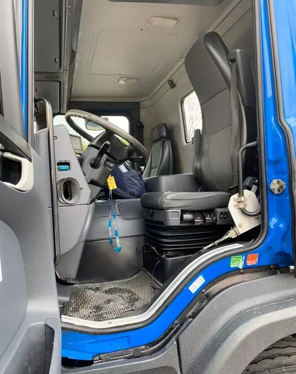 Scania P410 8x4 – Betoniarka Liebherr 9 m³/ Euro 5 / Retarder в лизинг Scania P410 8x4 – Betoniarka Liebherr 9 m³/ Euro 5 / Retarder: фото 9 Scania P410 8x4 – Betoniarka Liebherr 9 m³/ Euro 5 / Retarder в лизинг Scania P410 8x4 – Betoniarka Liebherr 9 m³/ Euro 5 / Retarder: фото 9