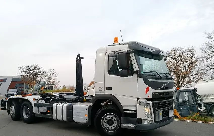 Volvo FM 410 • 6x2 • Meiller z systemem HDS (roll-off) • Euro 6 • Przebieg 251235 km • - Крюковой мультилифт: фото 1 Volvo FM 410 • 6x2 • Meiller z systemem HDS (roll-off) • Euro 6 • Przebieg 251235 km • - Крюковой мультилифт: фото 1