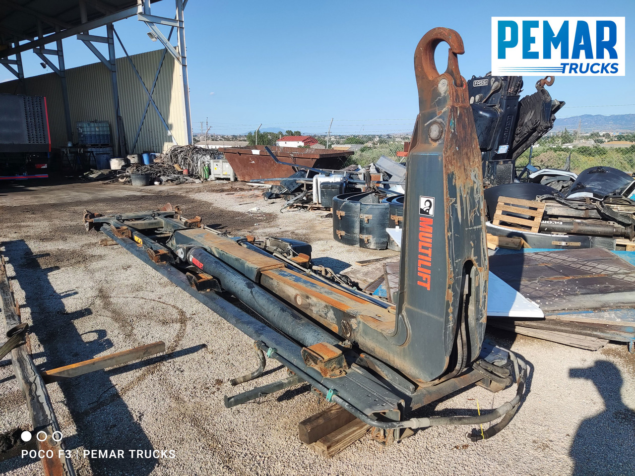 HIAB MULTILIFT HOOKLIFT 21T BRAZO ARTICULADO - Инструмент/ Оборудование: фото 1 HIAB MULTILIFT HOOKLIFT 21T BRAZO ARTICULADO - Инструмент/ Оборудование: фото 1