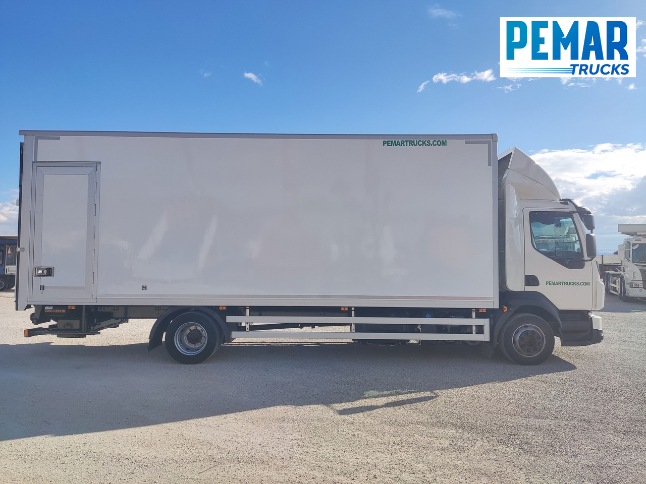 VOLVO FL 210 12T CAJA CERRADA - Грузовик с закрытым кузовом: фото 4 VOLVO FL 210 12T CAJA CERRADA - Грузовик с закрытым кузовом: фото 4
