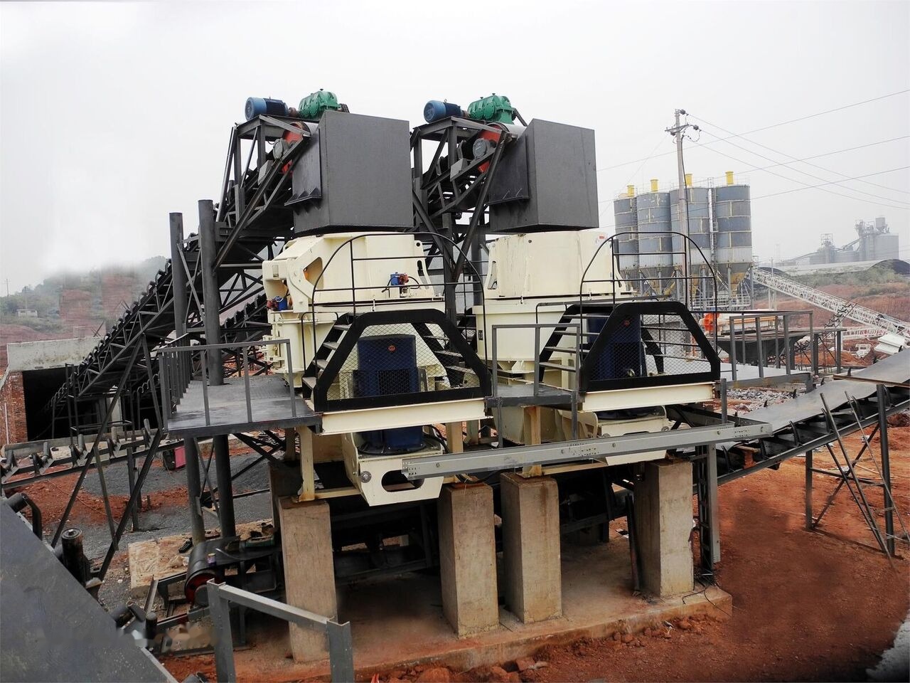 Kinglink 250TPH Granite/Basalt/Riverstone Crushing Plant - Дробилка: фото 4 Kinglink 250TPH Granite/Basalt/Riverstone Crushing Plant - Дробилка: фото 4