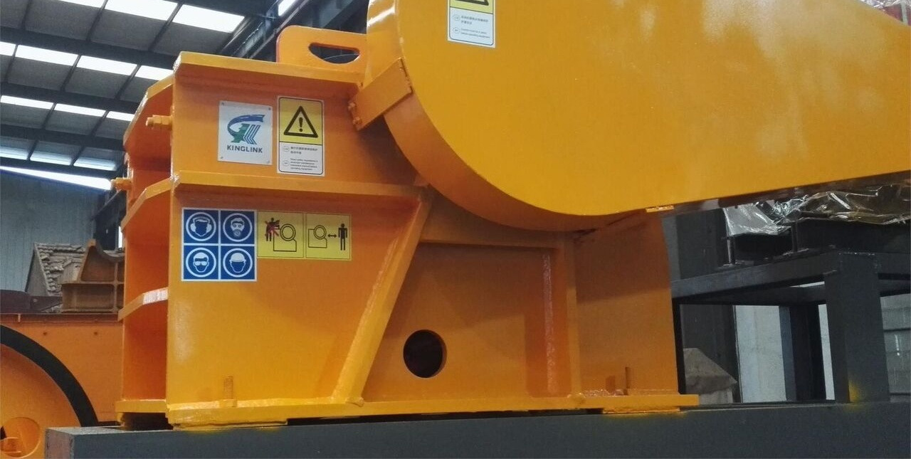 Kinglink PE250x400 Diesel Engine Skid Frame Jaw Crusher 10x16 - Щековая дробилка: фото 4 Kinglink PE250x400 Diesel Engine Skid Frame Jaw Crusher 10x16 - Щековая дробилка: фото 4